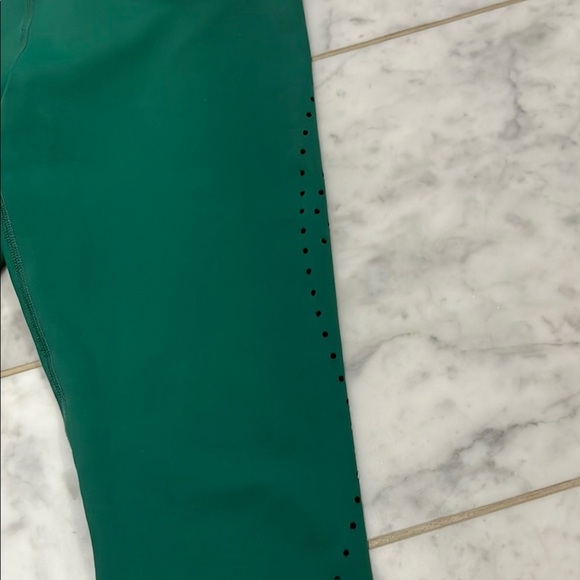 ZYIA Emerald Green Women's Leggings. Three quarter length and has cutouts. - Picture 5 of 5